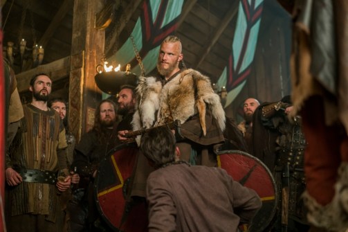 historys-vikings-season-4-part-2-episode-17-the-great-army-bjorn-ironside-resize