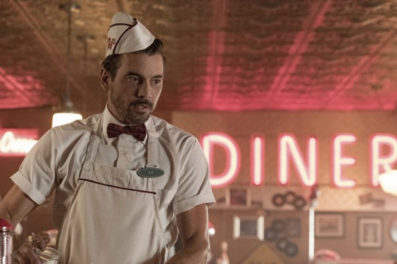 06-riverdale-208-w710-h473